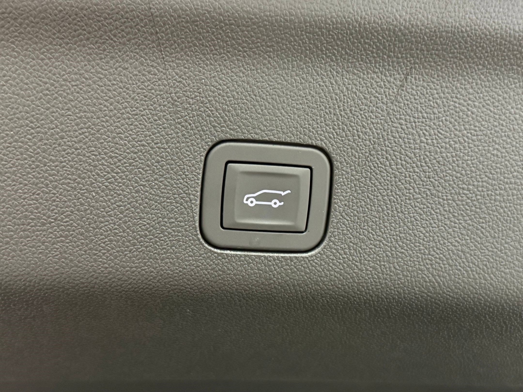 New 2026 Cadillac Escalade ESV Platinum Sport AWD/4WD image 58
