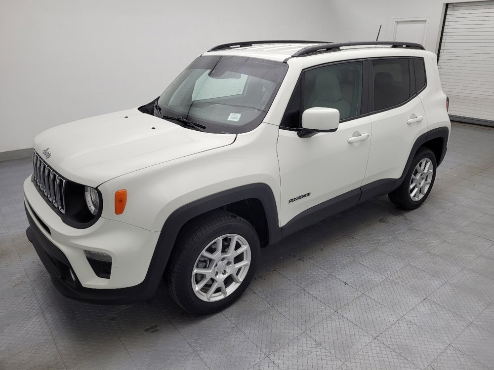 Used 2021 Jeep Renegade Latitude image 2