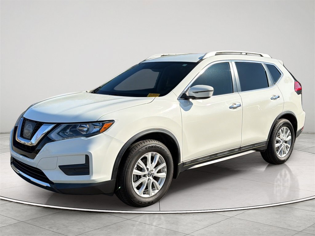 Used 2017 Nissan Rogue SV image 15