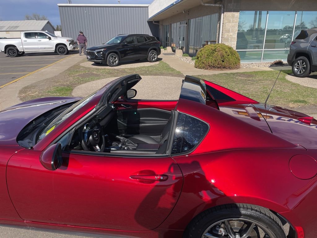 Used 2022 MAZDA MX-5 Miata RF Grand Touring RWD image 30