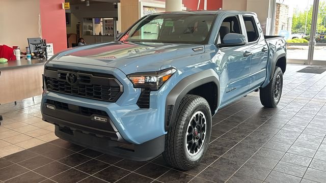 New 2026 Toyota Tacoma TRD Off-Road w/ TRD Off Road Upgrade Package AWD/4WD image 3