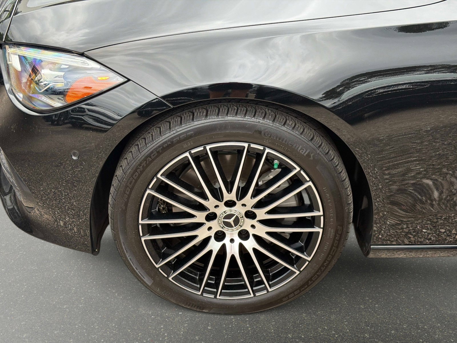 Used 2025 Mercedes-Benz C 300 Sedan image 10