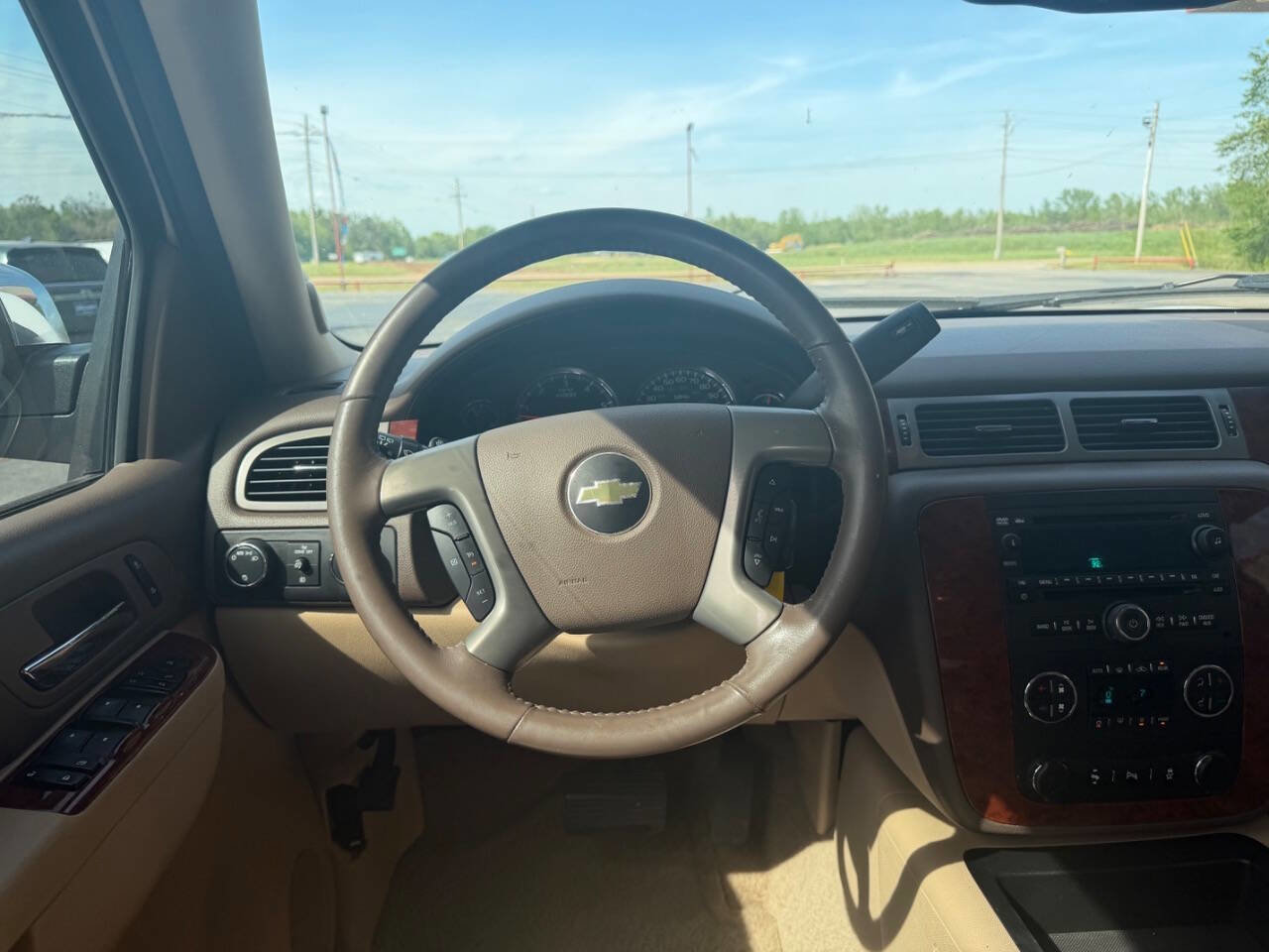 Used 2014 Chevrolet Tahoe LT w/ All-Star Edition AWD/4WD image 12