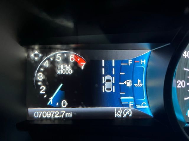 Used 2020 Ford Edge SEL image 17