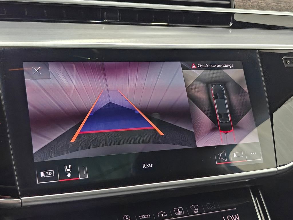 Used 2021 Audi A8 L 3.0T w/ Executive Plus Package image 7