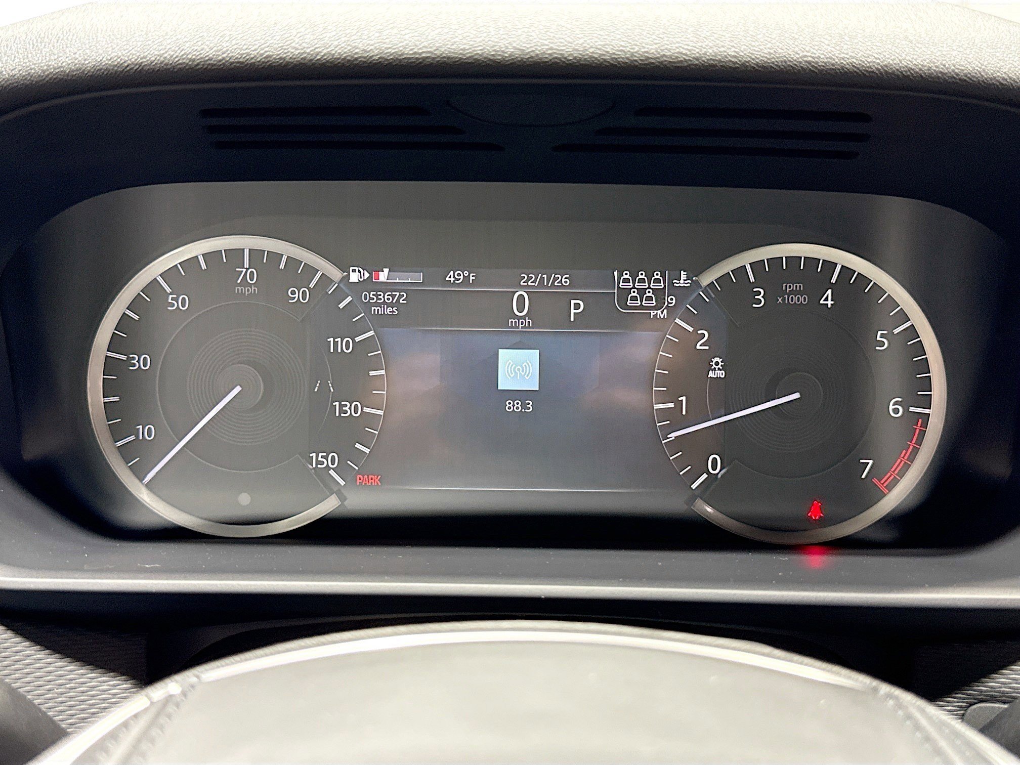 Used 2023 Land Rover Discovery HSE R-Dynamic AWD/4WD image 12