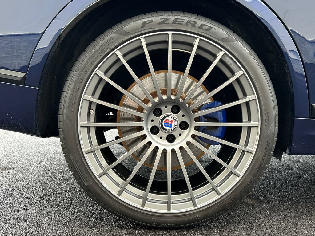 Used 2025 BMW ALPINA XB7 AWD/4WD image 37