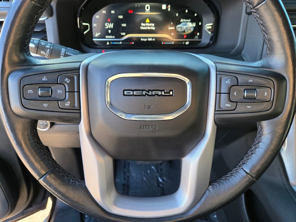 Used 2023 GMC Yukon Denali image 25