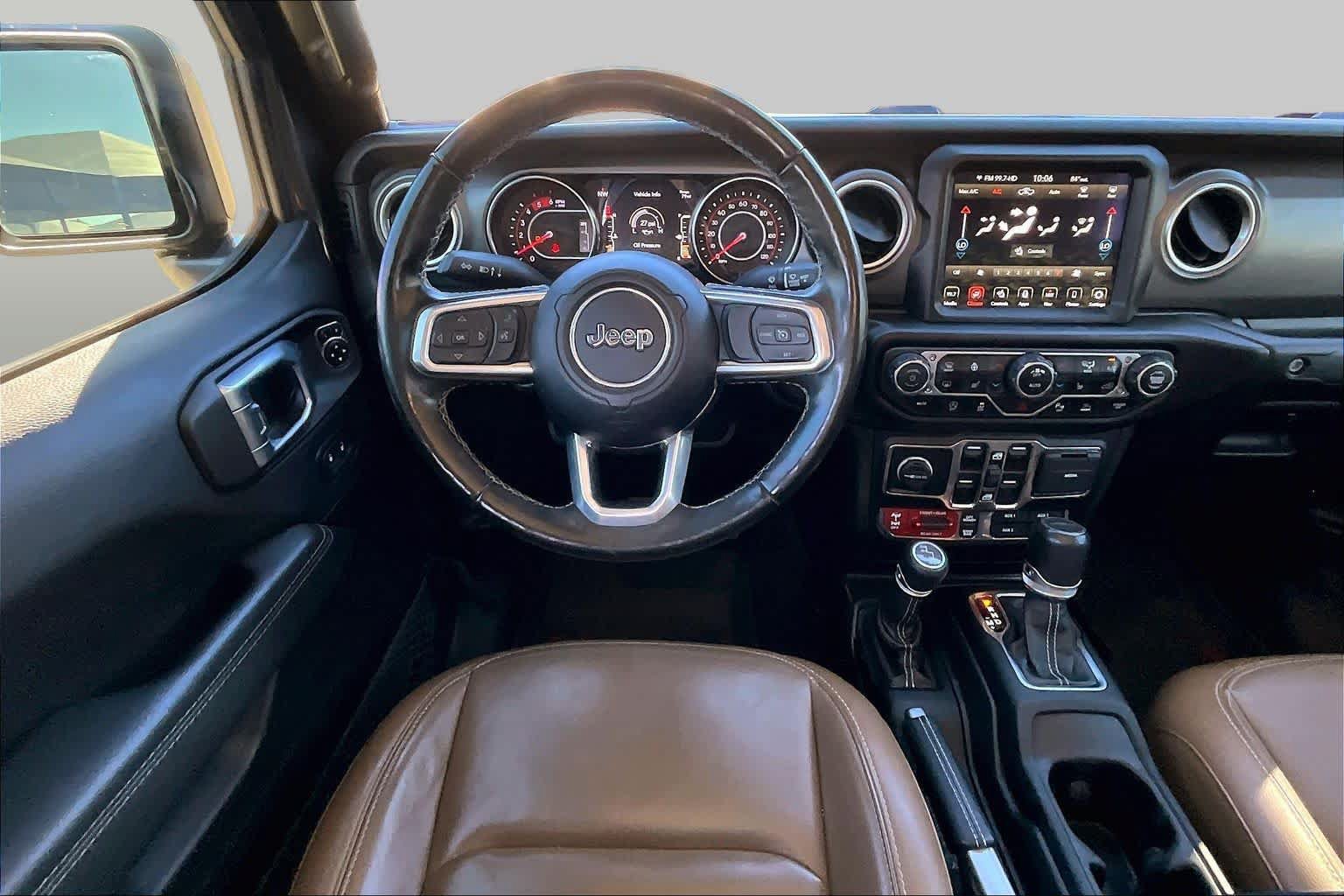 Used 2021 Jeep Gladiator Rubicon AWD/4WD image 6