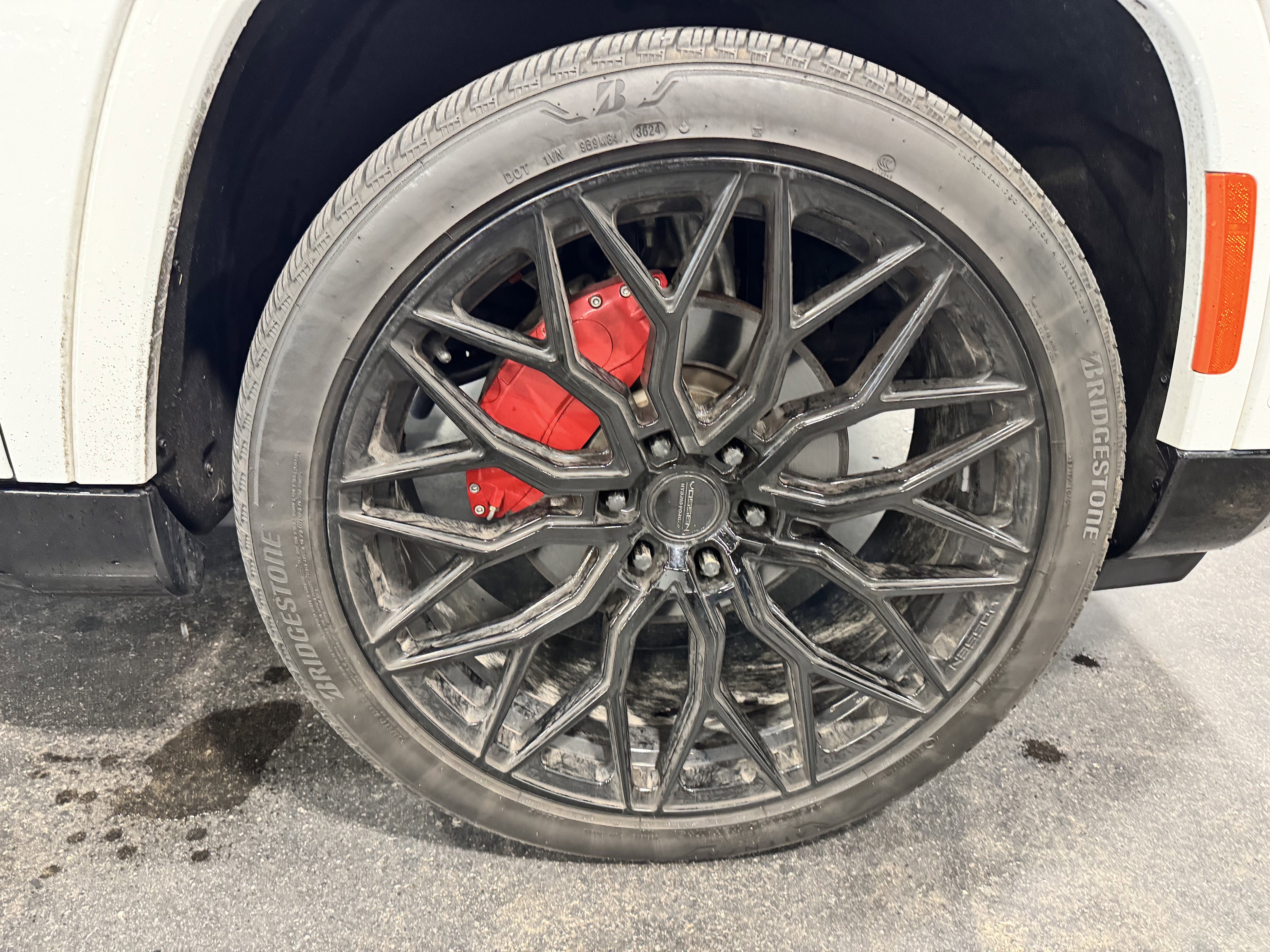 Used 2025 Jeep Grand Wagoneer L Series III w/ Quick Order Packagew 28T image 35