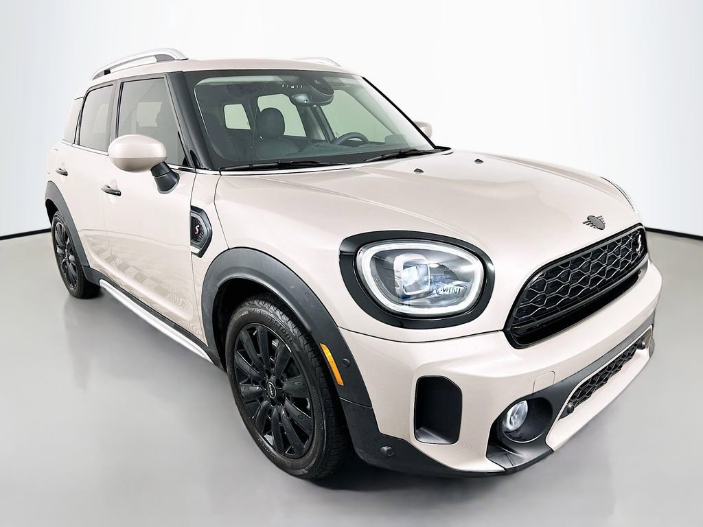 Certified 2024 MINI Cooper Countryman S FWD image 3