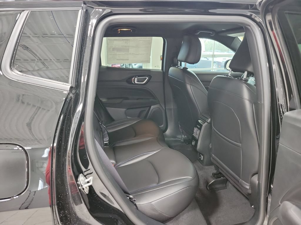 New 2026 Jeep Compass Limited AWD/4WD image 11