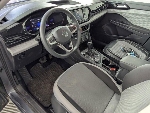 Used 2022 Volkswagen Taos S image 10