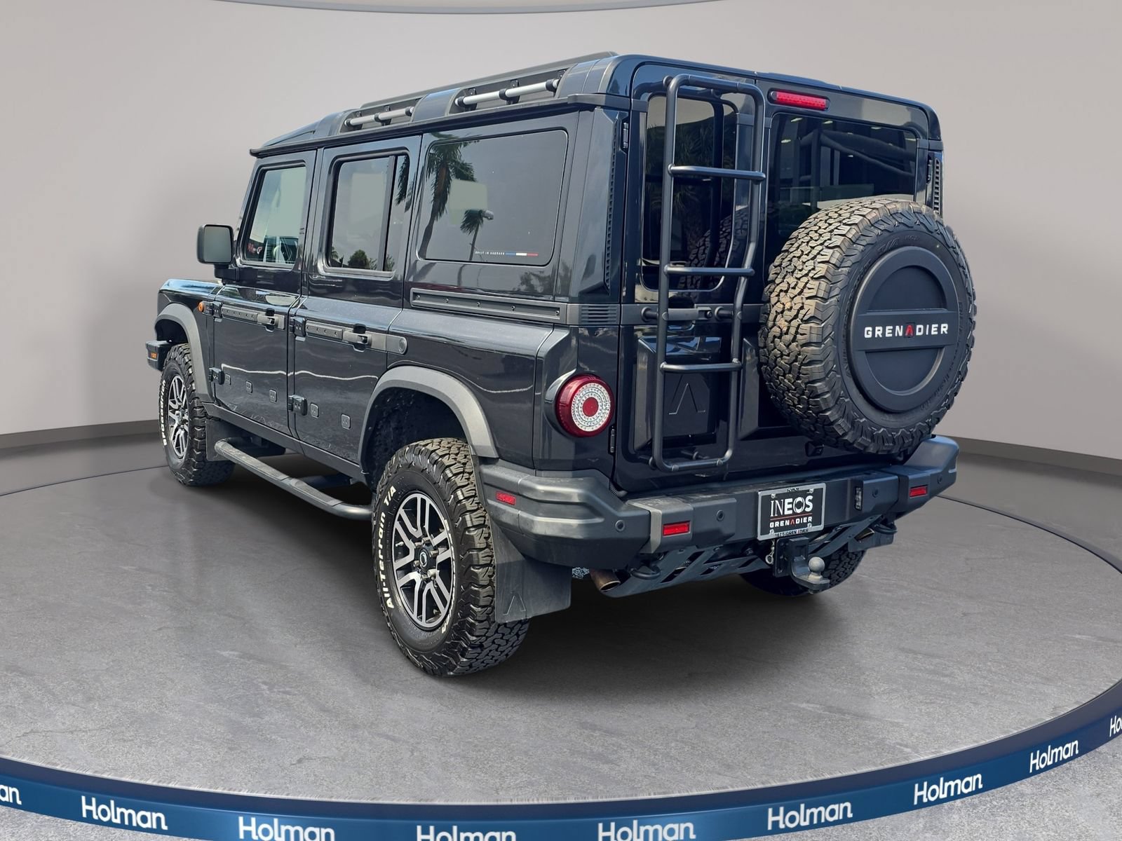 Used 2024 INEOS Grenadier Station Wagon AWD/4WD image 8