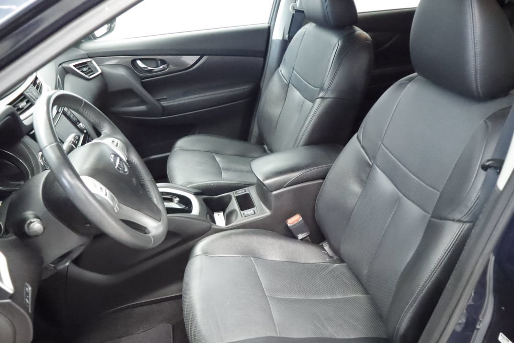 Used 2015 Nissan Rogue SL w/ SL Premium Package AWD/4WD image 12