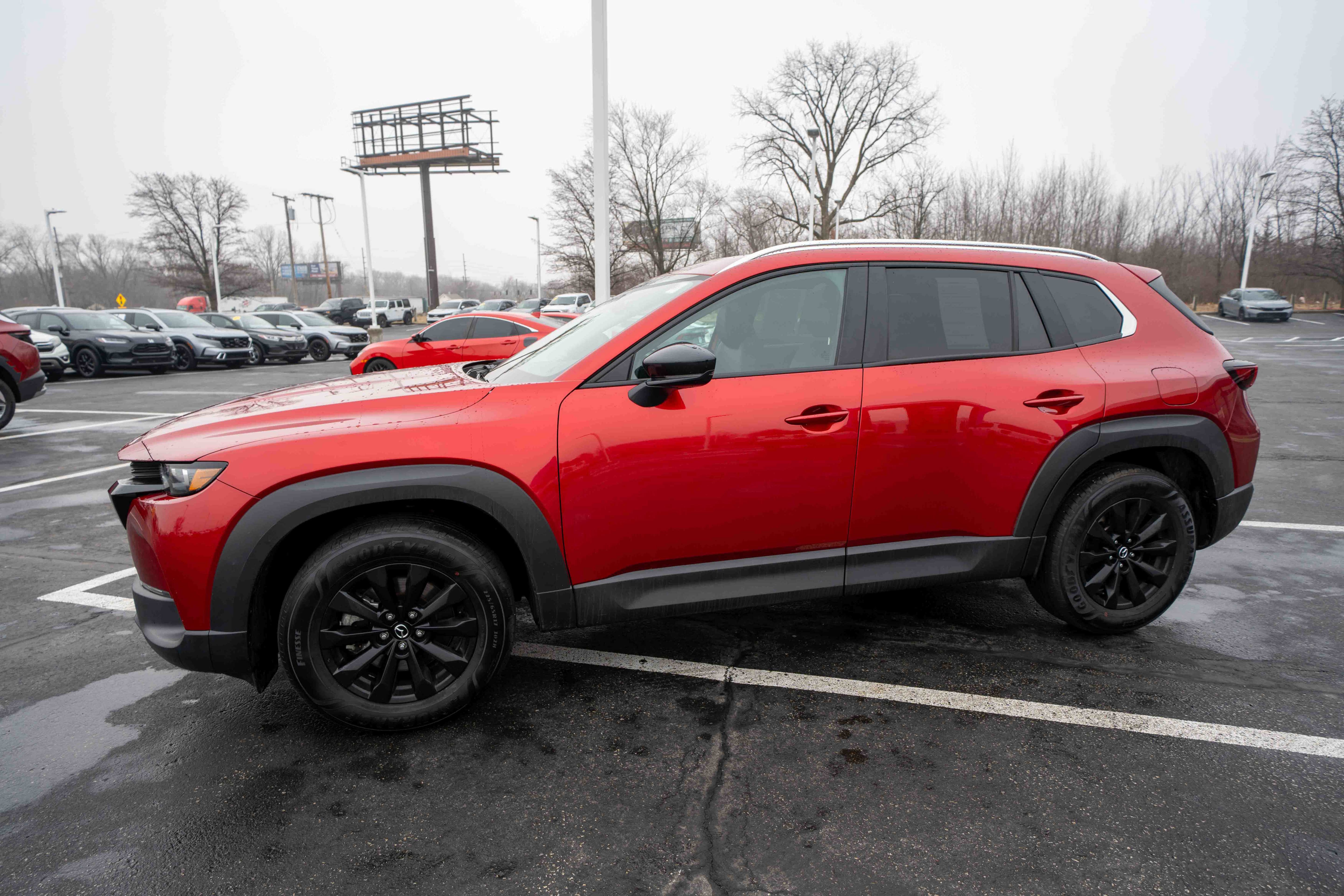 Used 2025 MAZDA CX-50 AWD 2.5 S w/ Premium Package image 3