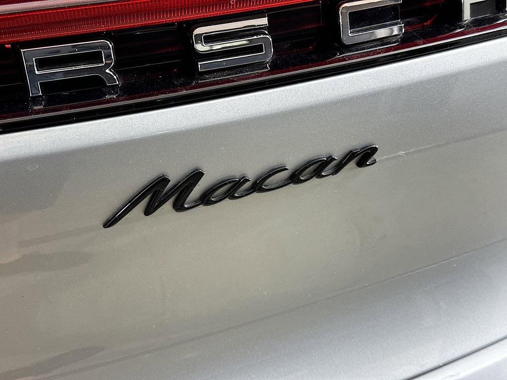 New 2025 Porsche Macan image 34