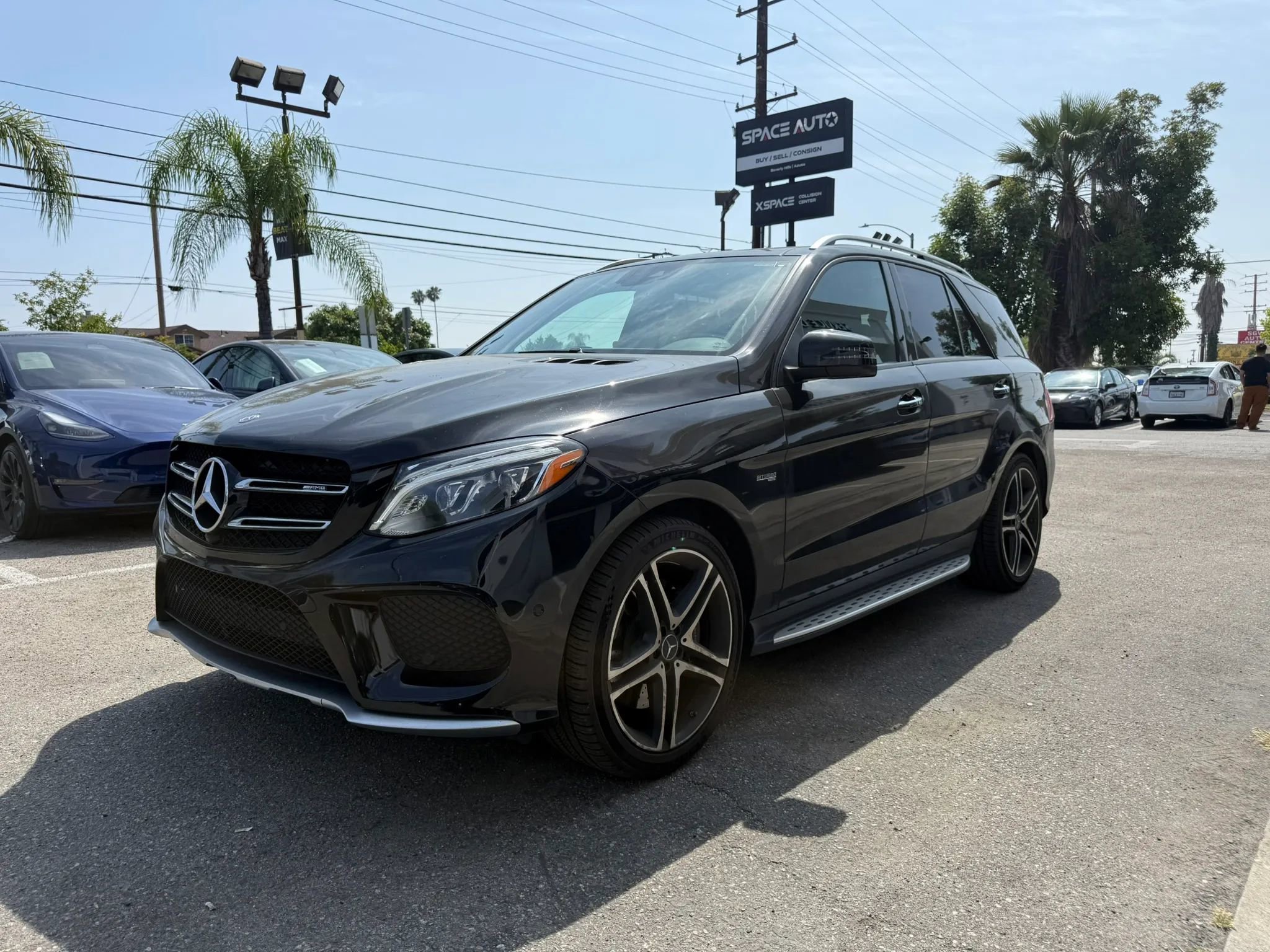 Used 2018 Mercedes-Benz GLE 43 AMG 4MATIC image 3