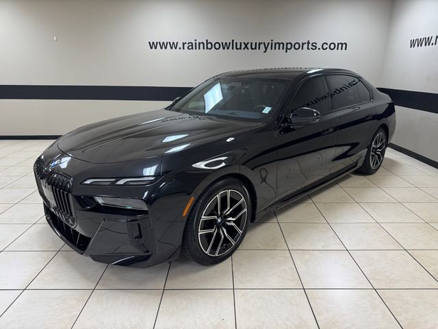 Used 2023 BMW 740i RWD image 3