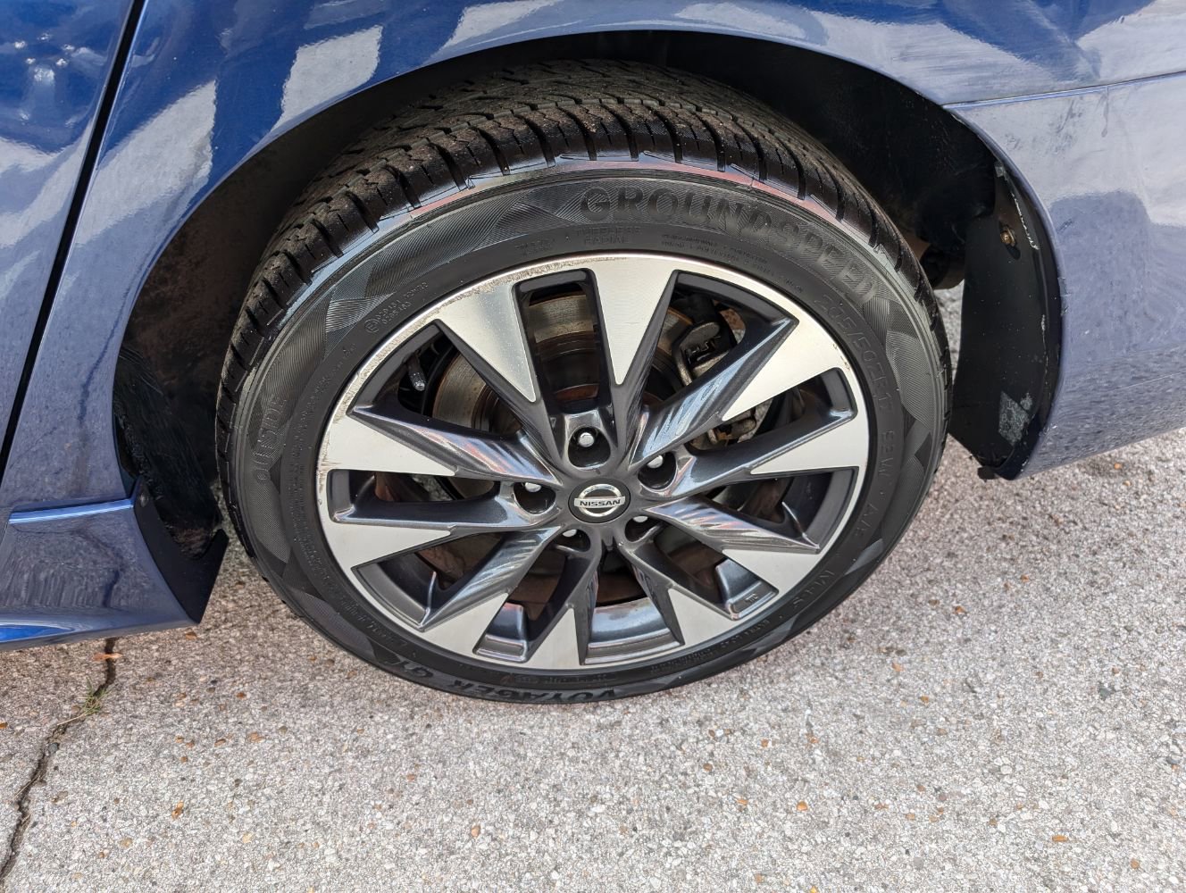 Used 2019 Nissan Sentra SR image 26