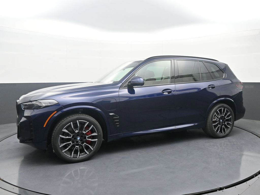 New 2026 BMW X5 xDrive50e w/ M Sport Package image 4