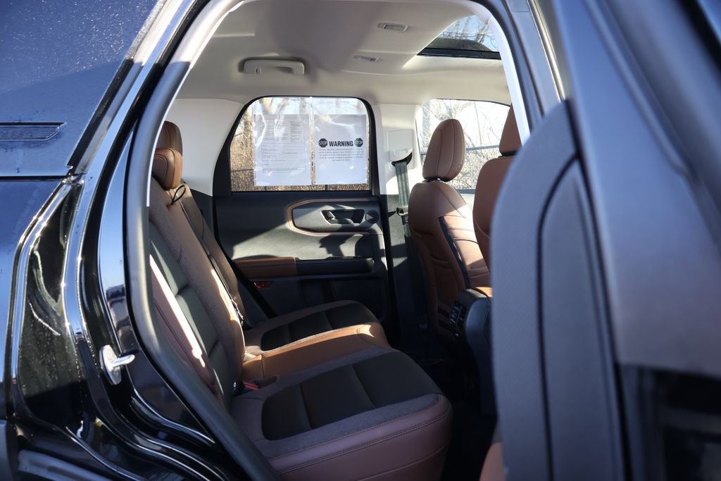 Used 2025 Ford Bronco Sport Outer Banks w/ Outer Banks Tech Package+ image 48