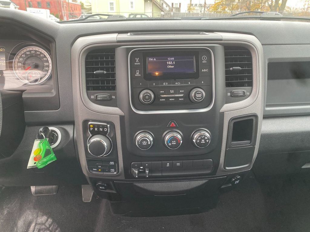 Used 2014 RAM 1500 Tradesman w/ Power & Remote Entry Group image 20