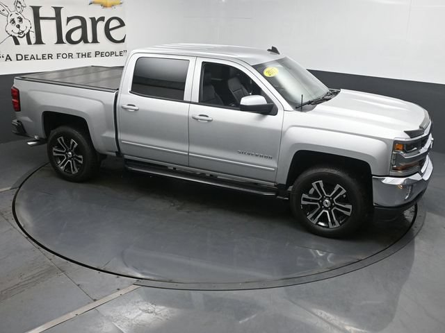 Used 2017 Chevrolet Silverado 1500 LT w/ All Star Edition AWD/4WD image 38