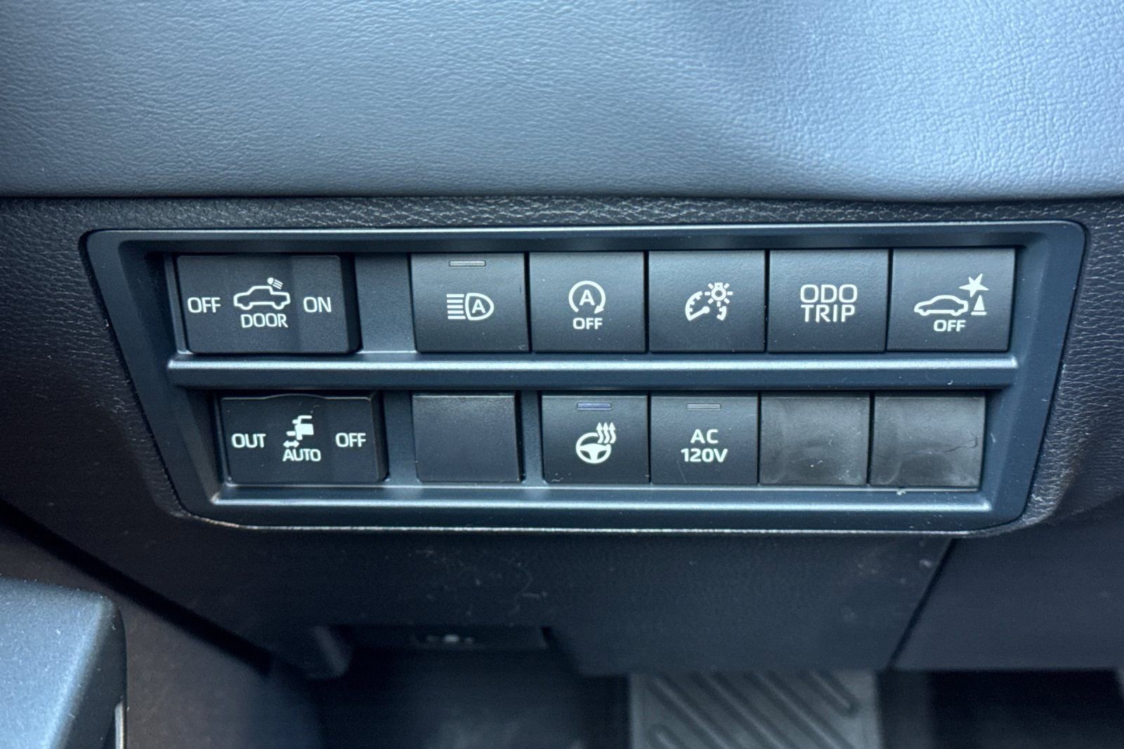 New 2026 Toyota Tundra Platinum image 29