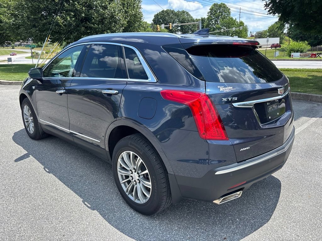 Used 2018 Cadillac XT5 Luxury AWD/4WD image 5