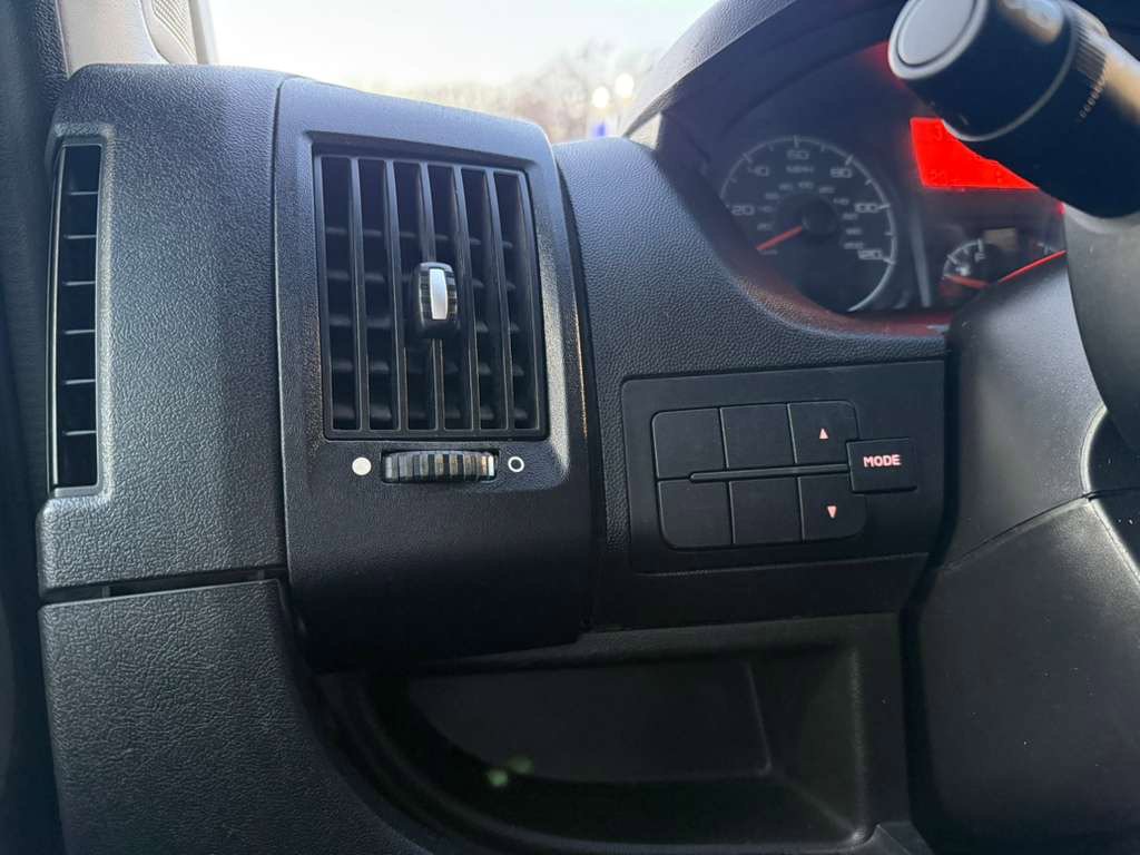 Used 2019 RAM ProMaster 2500 image 16