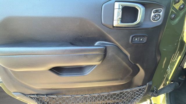 Used 2022 Jeep Wrangler Unlimited Willys image 17