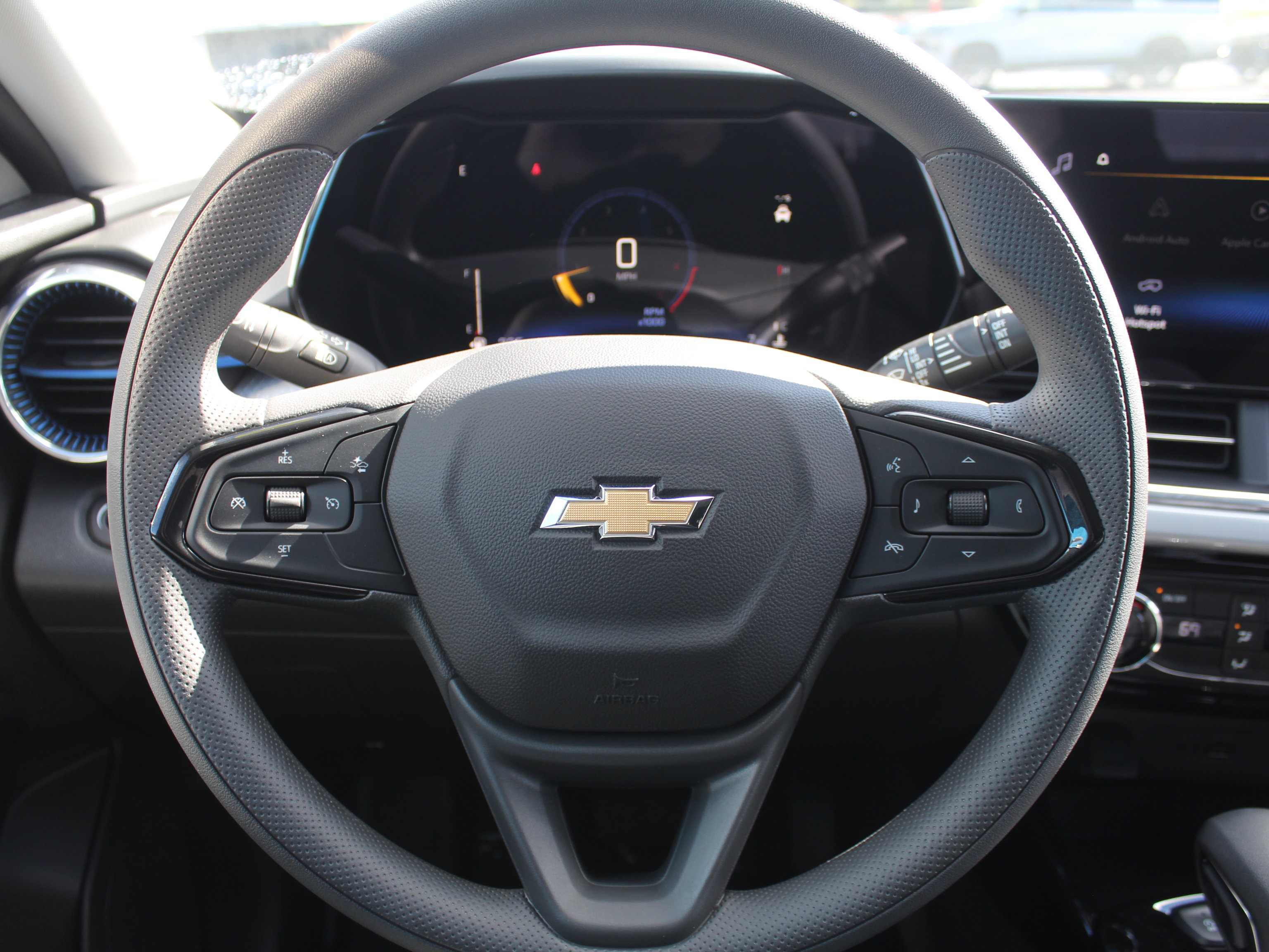 New 2026 Chevrolet Trax LT FWD image 14
