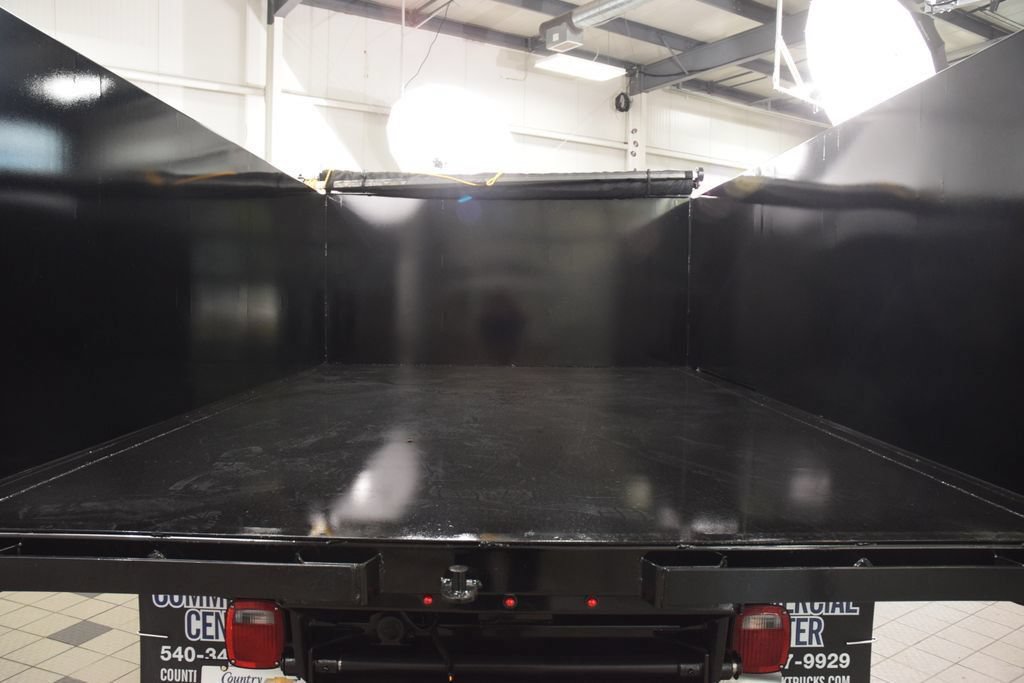 Used 2026 RAM 5500 Tradesman w/ Chrome Appearance Group AWD/4WD image 15