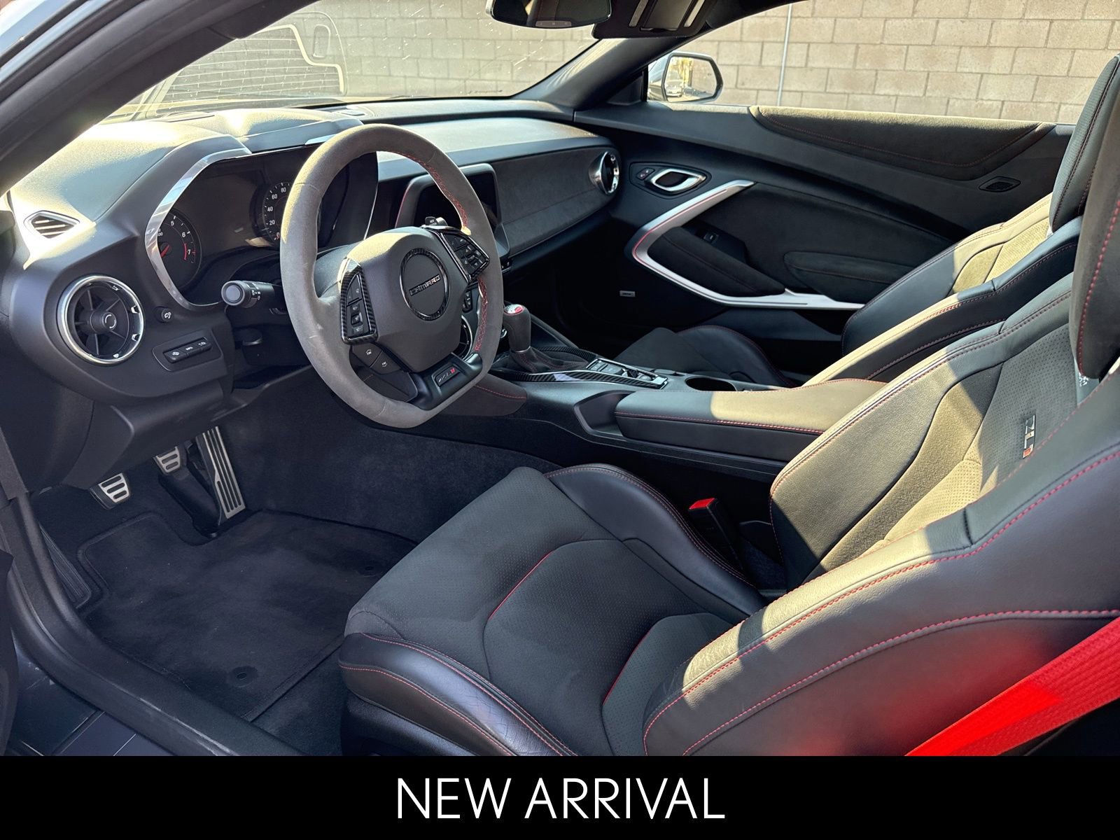Used 2018 Chevrolet Camaro ZL1 image 5