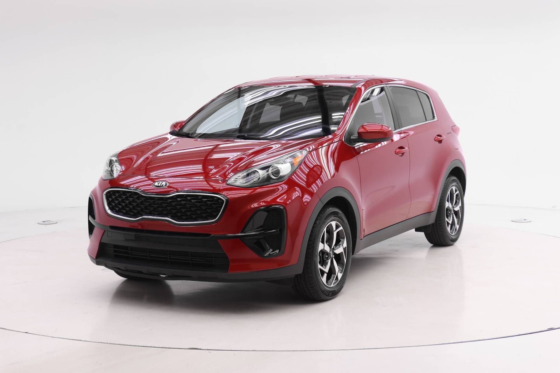 Used 2021 Kia Sportage LX image 1
