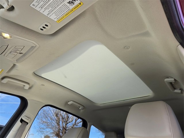 Used 2016 Ford C-MAX Energi SEL w/ Equipment Group 303A image 10