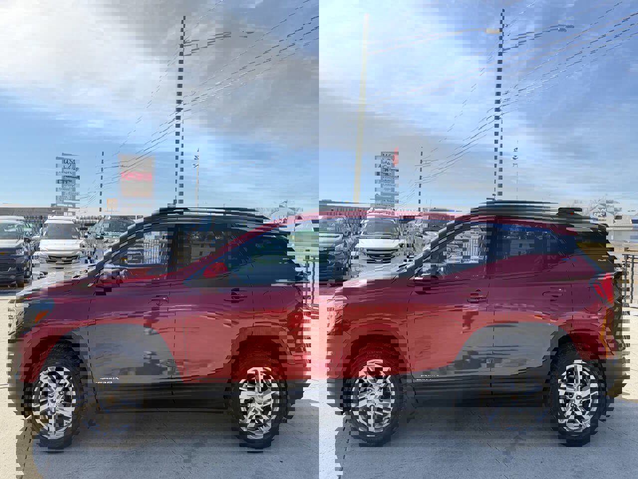 Used 2018 GMC Terrain SLE w/ Driver Convenience Package image 4