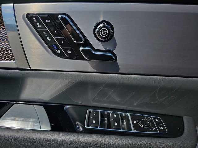 New 2026 Cadillac Vistiq Luxury image 28