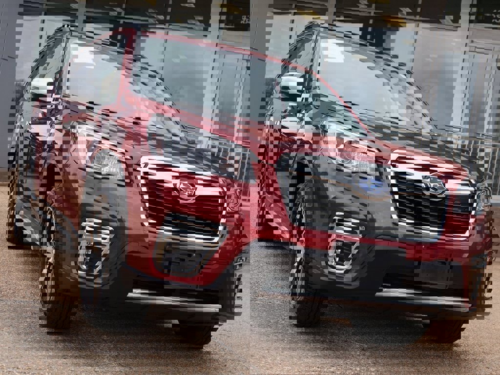 Used 2020 Subaru Forester Touring image 7