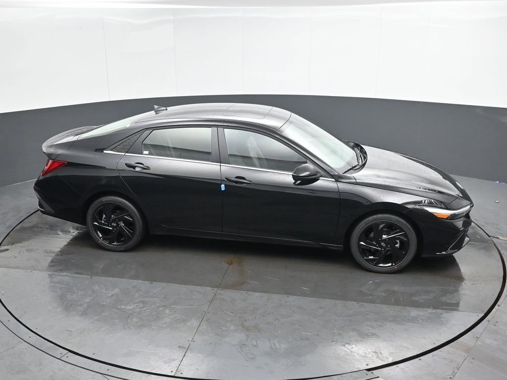 New 2026 Hyundai Elantra SEL Sport image 37