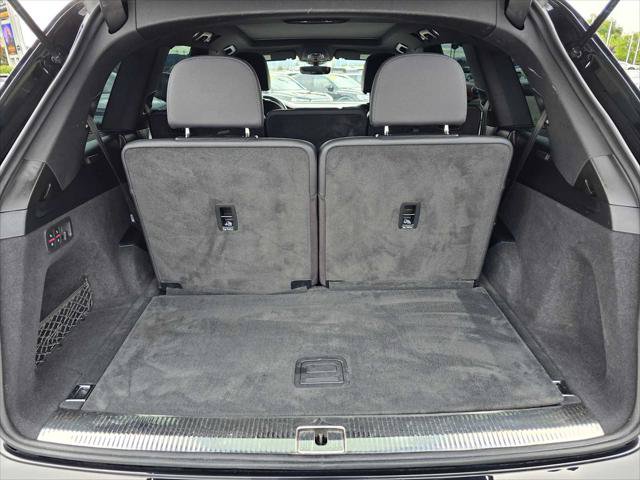Used 2021 Audi Q7 3.0T Premium Plus w/ Premium Plus Package AWD/4WD image 15