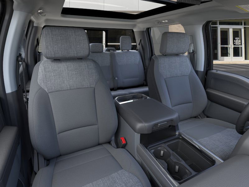 New 2025 Ford F350 XLT w/ Black Appearance Package image 10