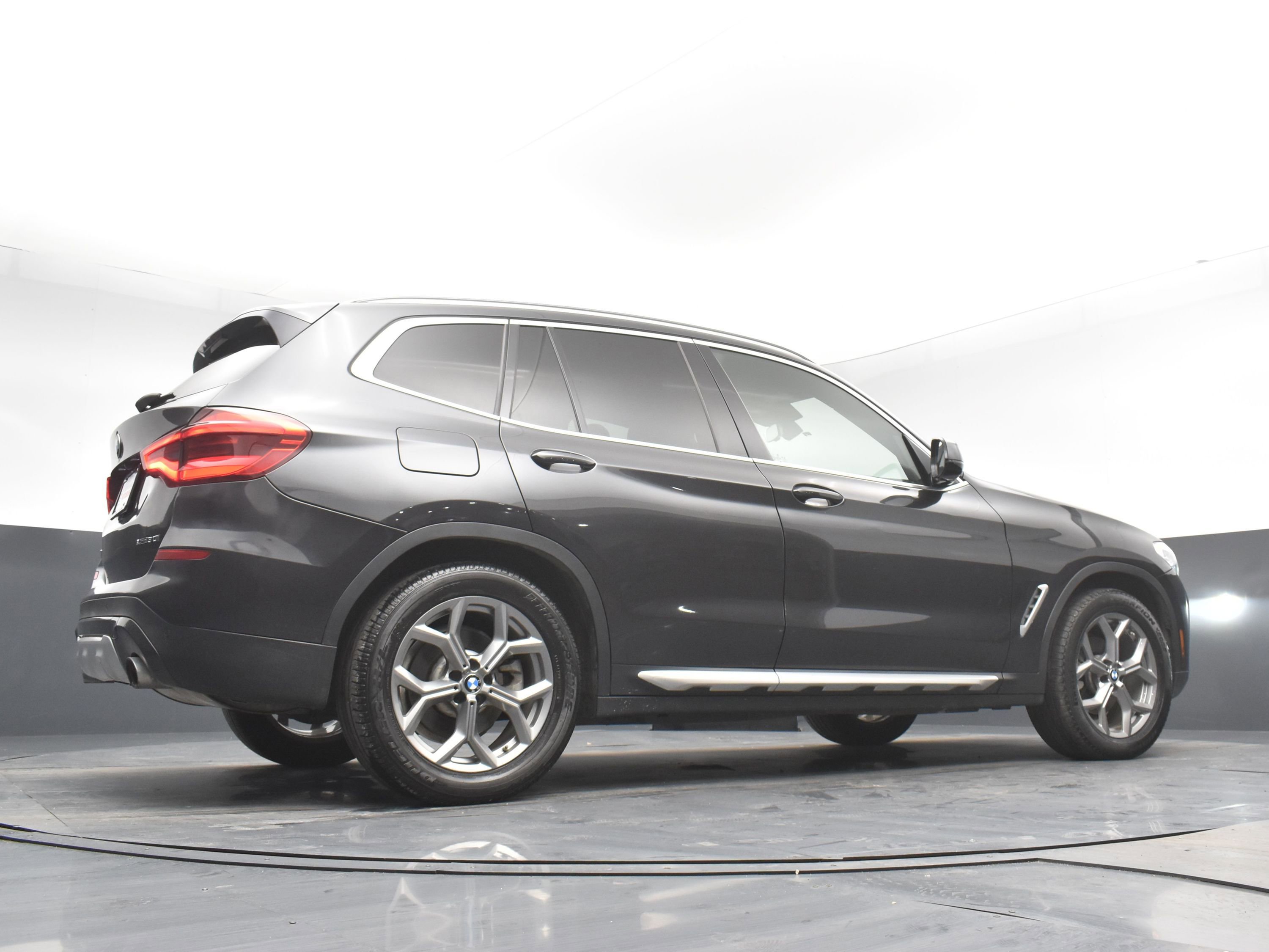 Used 2021 BMW X3 xDrive30i w/ Convenience Package image 22