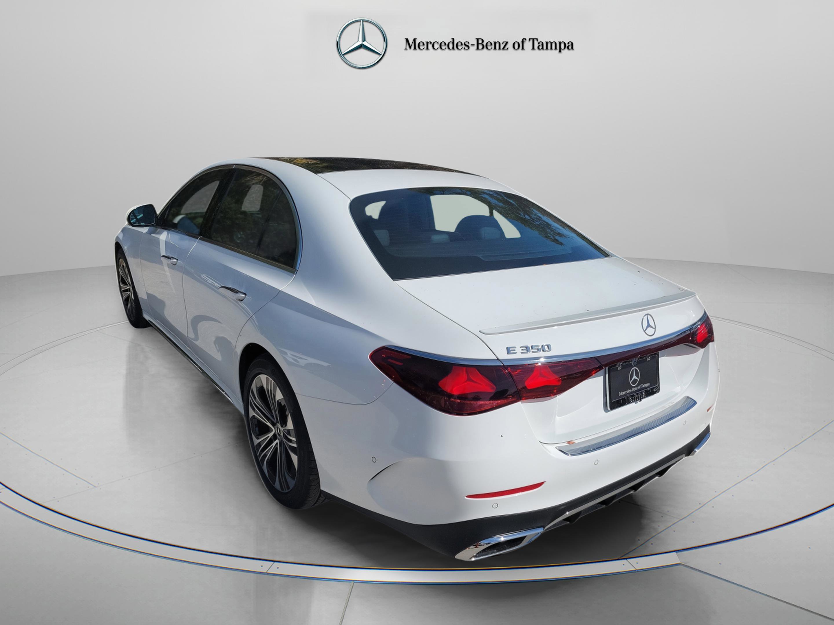 Used 2026 Mercedes-Benz E 350 Sedan image 3