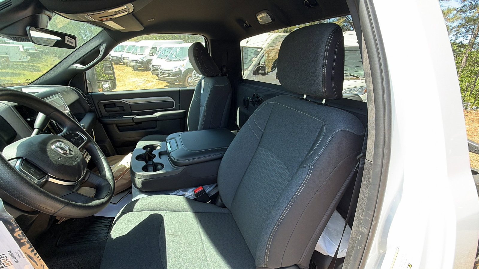 New 2026 RAM 4500 Tradesman w/ Chrome Appearance Group AWD/4WD image 17