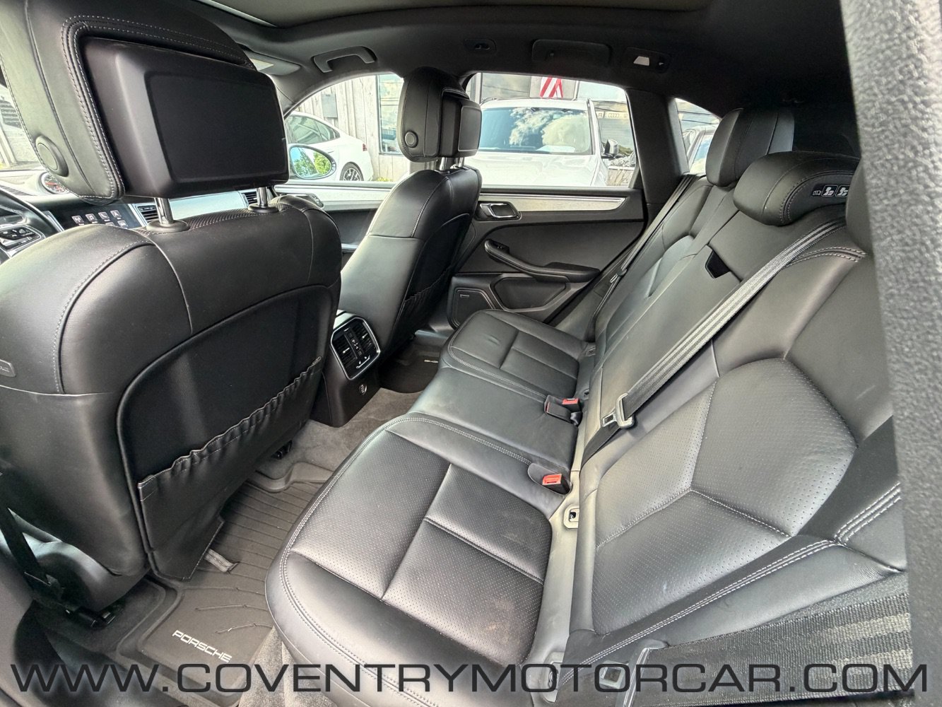 Used 2017 Porsche Macan S AWD/4WD image 31