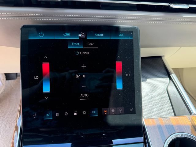 New 2026 Cadillac Escalade Platinum Sport w/ LPO, ONYX Package AWD/4WD image 15
