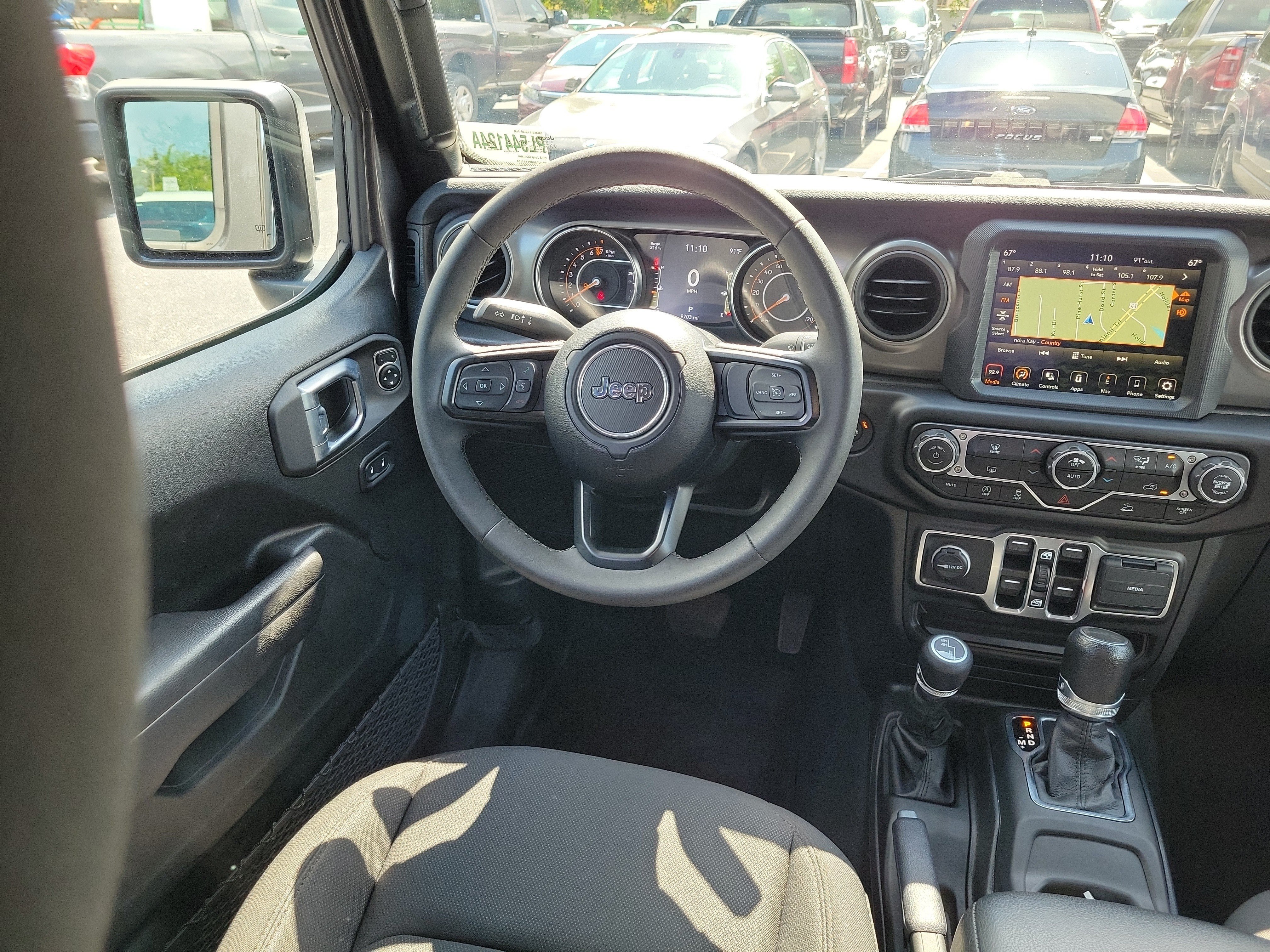 Used 2023 Jeep Gladiator Sport AWD/4WD image 14