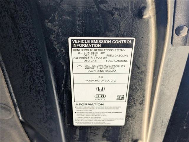 Used 2025 Honda Pilot Elite image 23